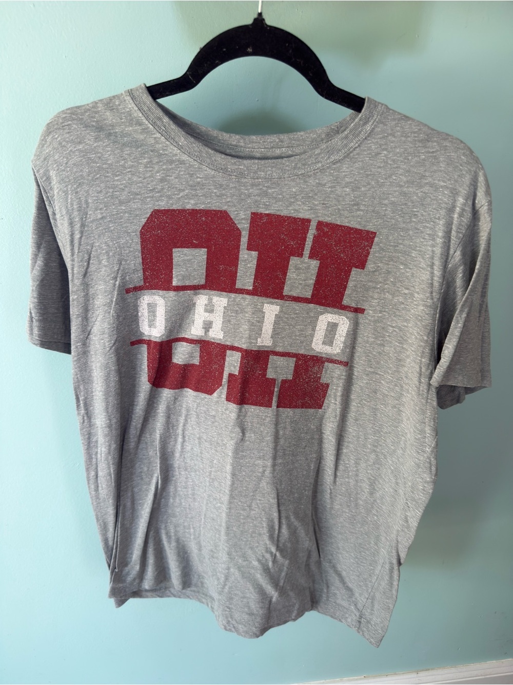 State Of Mine Ohio Graphic Tee in Heather Gray and Maroon Size Medium